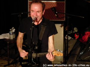 Hugh_Cornwell_2012_0009.JPG