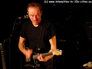 Hugh_Cornwell_2012_0014.JPG