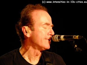 Hugh_Cornwell_2012_0029.JPG