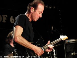 Hugh_Cornwell_2012_0032.JPG