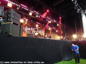 Hatebreed_08-2011_0069.JPG