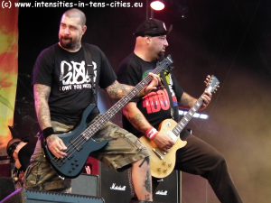 Hatebreed_08-2011_0083.JPG