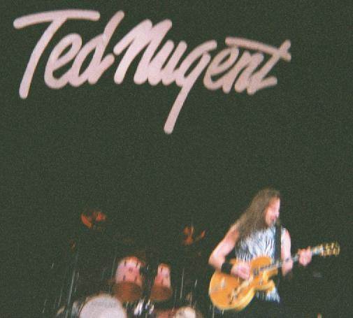 Ted_Nugent_Montreal_2000